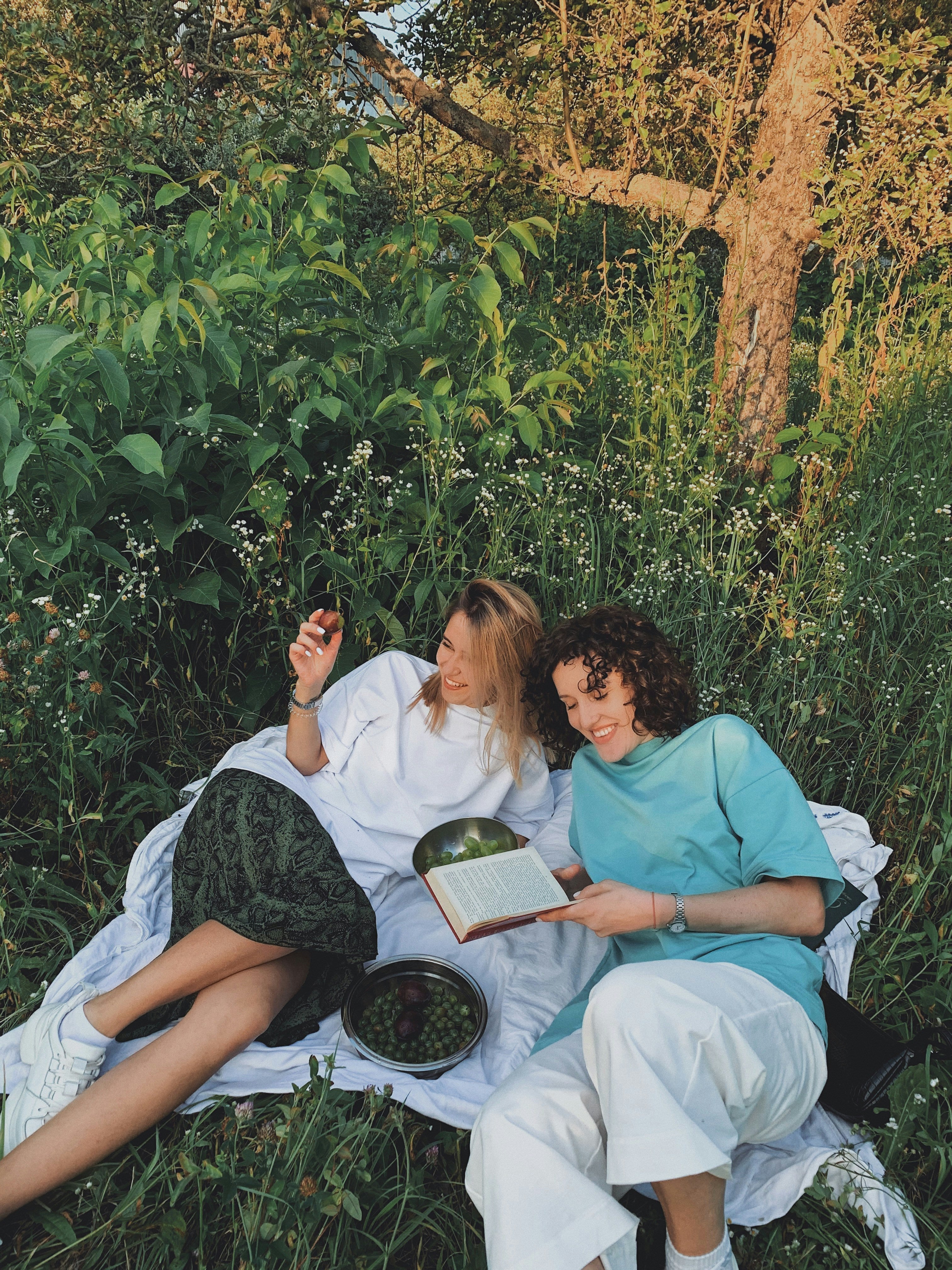 Why Friend Bracelets Will Always Be in Style – Gift Ideas for 2025
