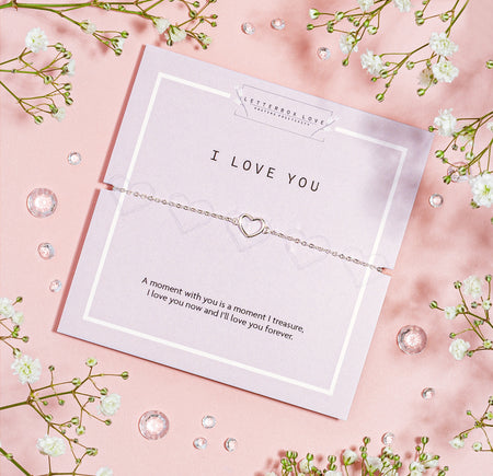 Valentines ' I love you bracelet' for wife or girlfriend. Silver heart bracelet on wish bracelet card.